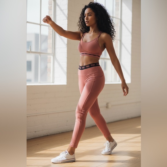 Victoria Sport Pants - PINK Sports Bra and Leggings Set